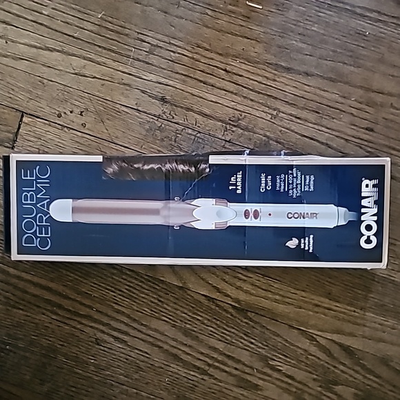 3/$25 🆕 Conair Double Ceramic 1 inch barrel Curling Iron Rose Gold - Picture 1 of 2